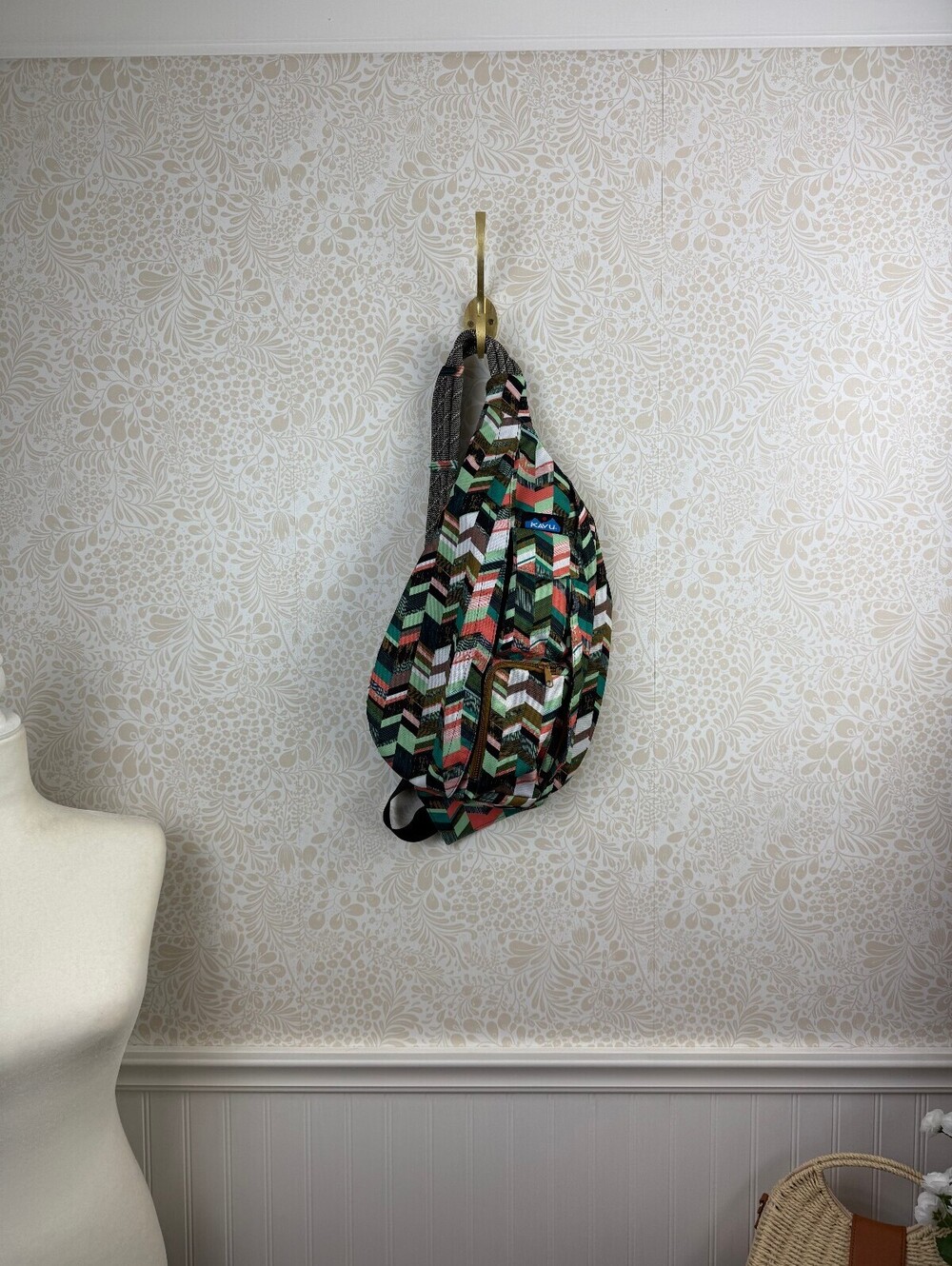 KAVU Original Geometric Chevron Rope Sling Bag